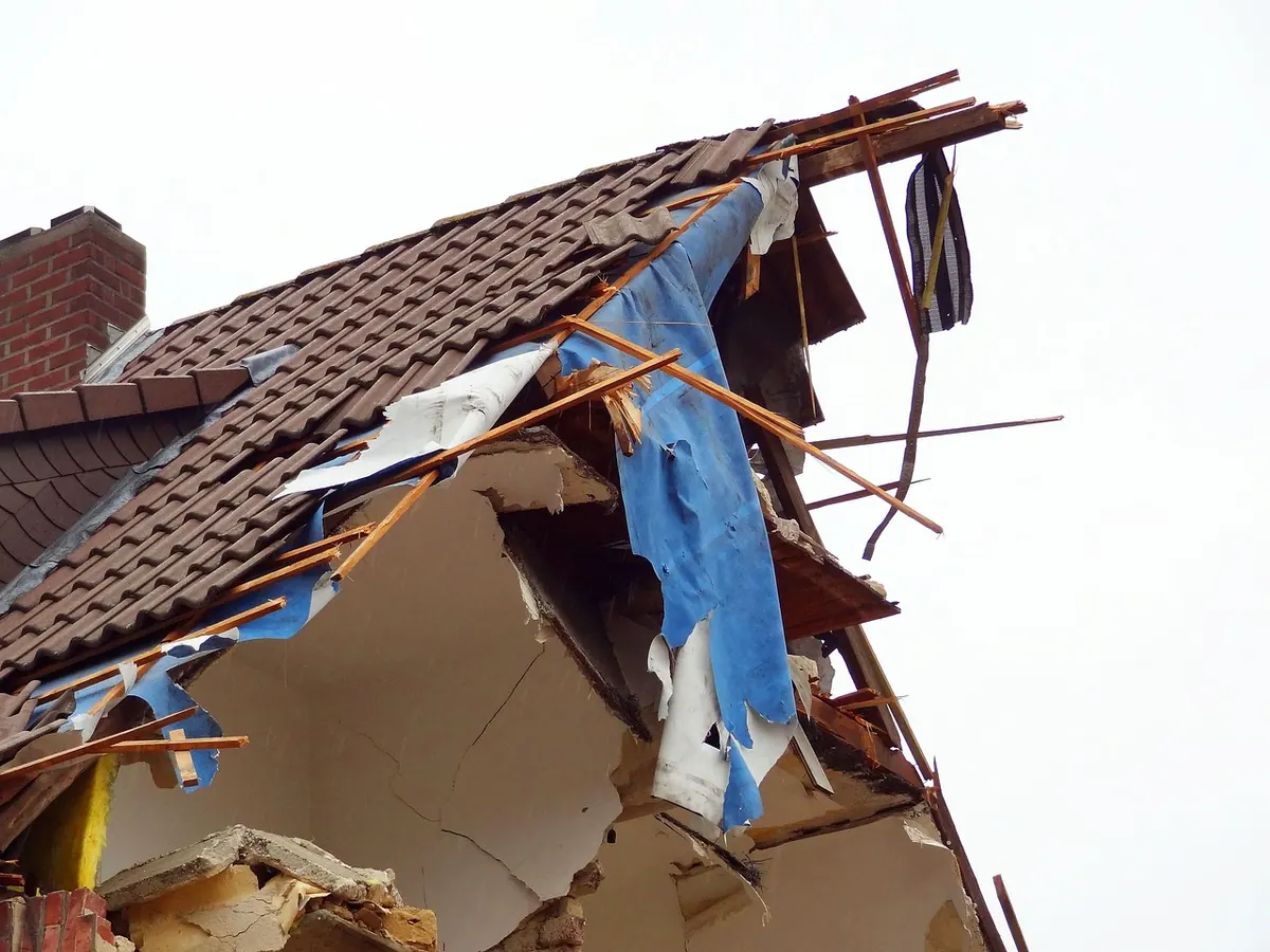How to Spot Failing Roof Tiles After a British Storm